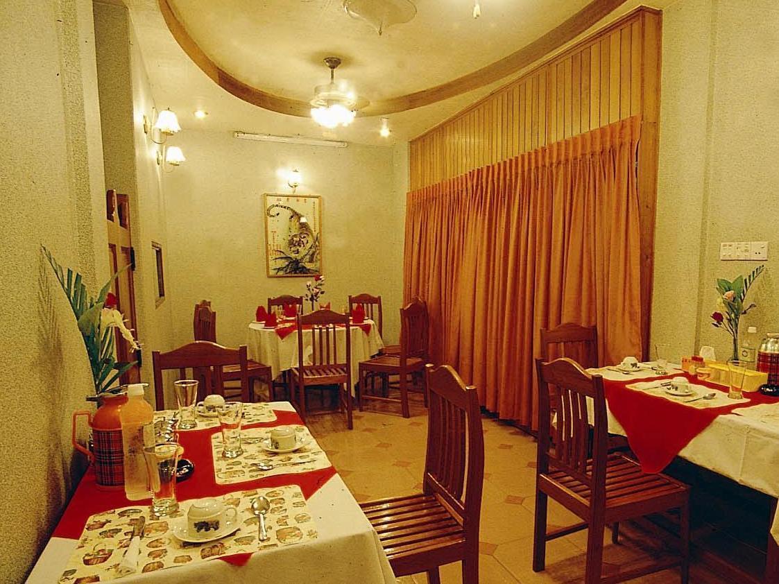 יאנגון May Shan Hotel מראה חיצוני תמונה