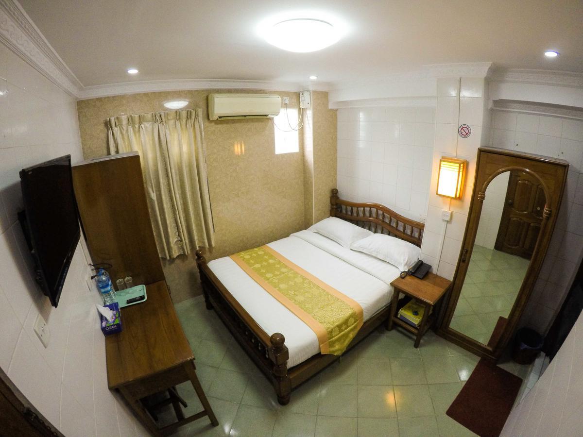 יאנגון May Shan Hotel מראה חיצוני תמונה