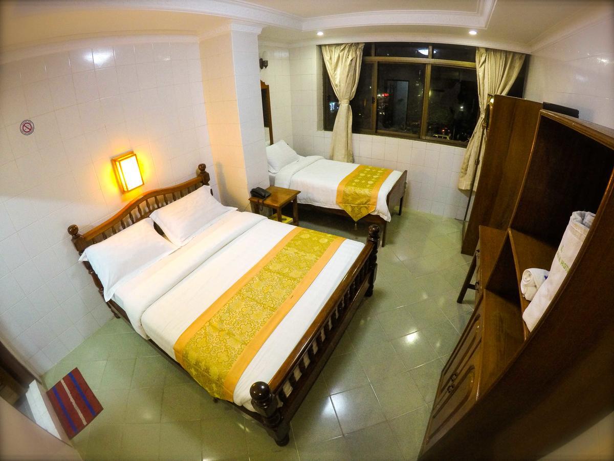 יאנגון May Shan Hotel מראה חיצוני תמונה